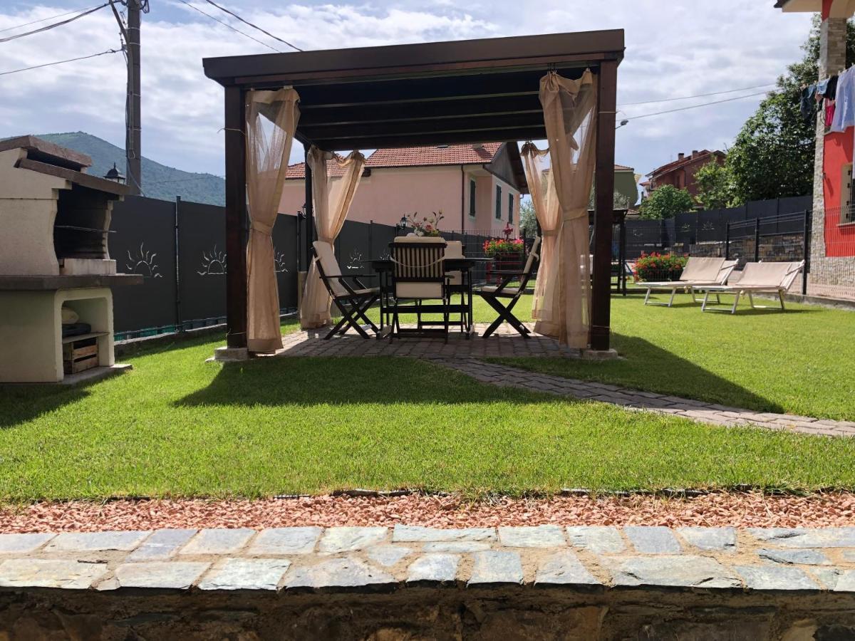 Casa Ginni Con Piscina E Giardino Caravonica Exteriör bild